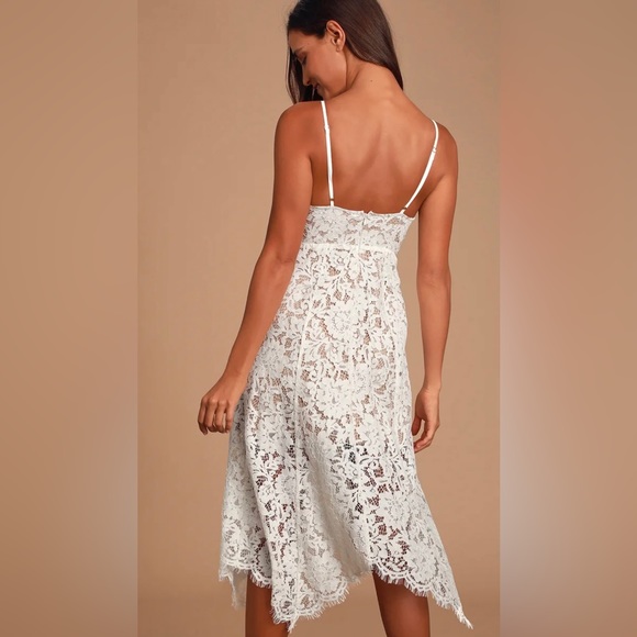 LuLu White Lace Midi Dress. Size Small. White lace overlay a nude knit liner. - Picture 3 of 5